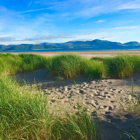 Bed & Breakfast Rugged Glen 4*