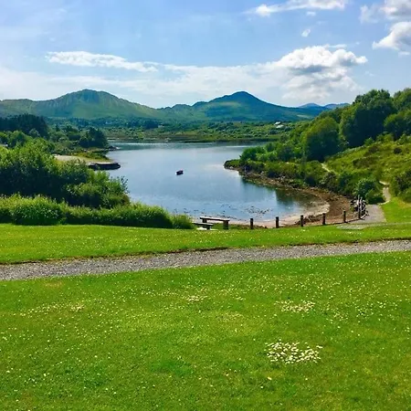 Rugged Glen Glengarriff