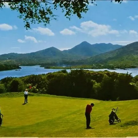 Rugged Glen Bed & Breakfast