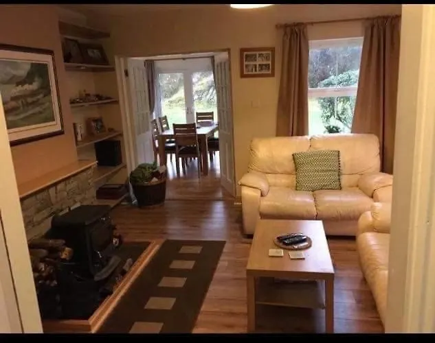 Rugged Glen Bed & Breakfast 4*